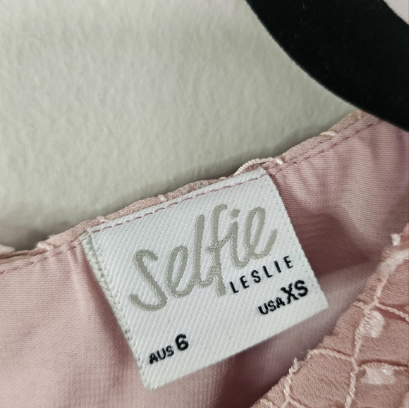 Selfie Leslie Isabelle Angel Sleeve Empire Dress - Picture 2 of 9